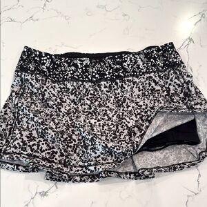 Lululemon Pace Rival Skirt size 8